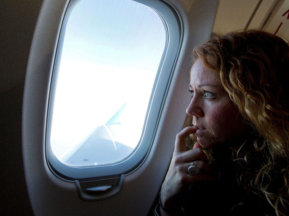 9 Ways to Ease a Fear of Flying